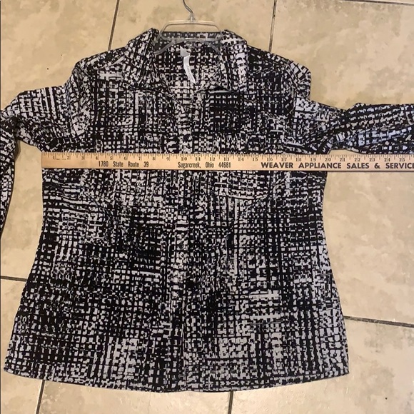 NY Collection Top - Picture 4 of 6